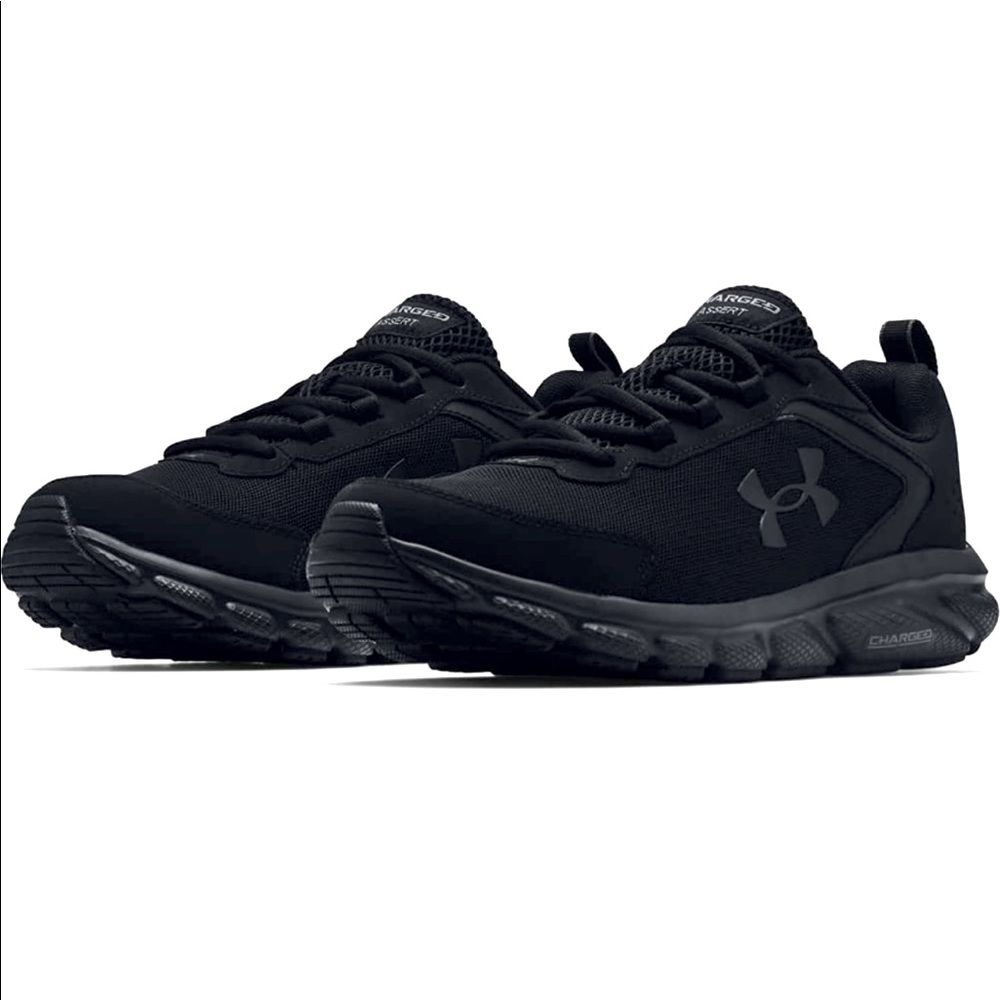 New! Under Armour UA Charged Assert 9/10.5 BLK/BLK